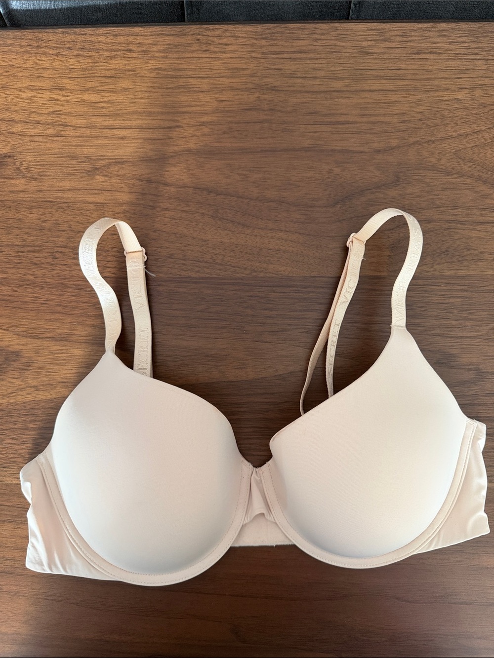 Victoria's Secret Light Beige T-Shirt Bra